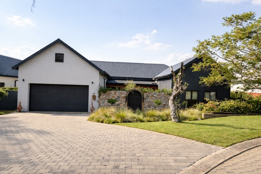 3 Bedroom Property for Sale in Meerhof North West